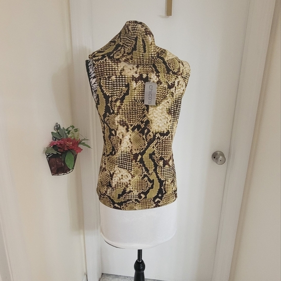 Chicos  zynergy  neema phyton and chocolate full zip  reversible hoodie - Picture 16 of 16